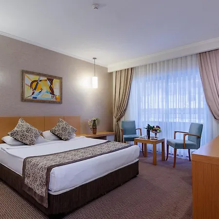 Hotel Saphir & 5*