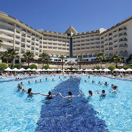 فندق وسبا سافير 5*