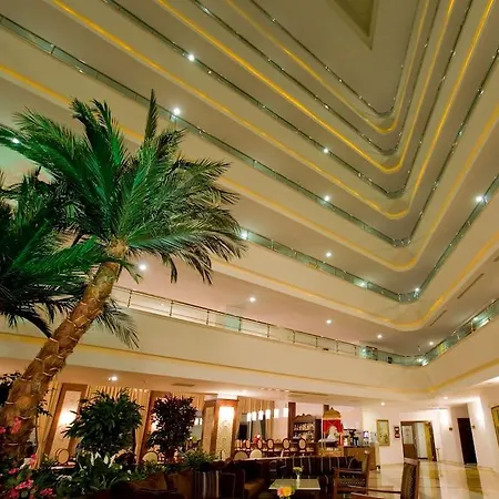 Saphir & Hotell Okurcalar