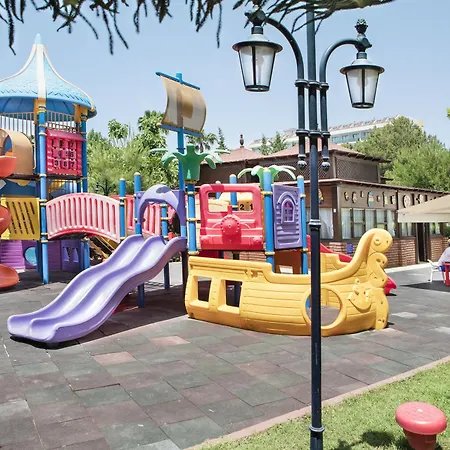فندق وسبا سافير 5*