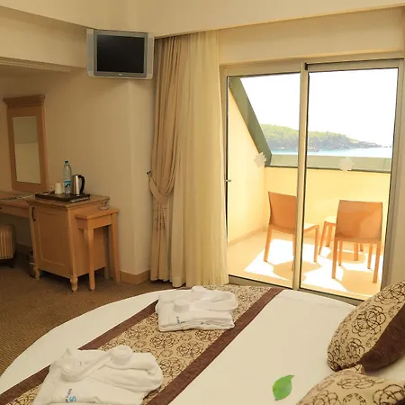 Hotel Saphir &